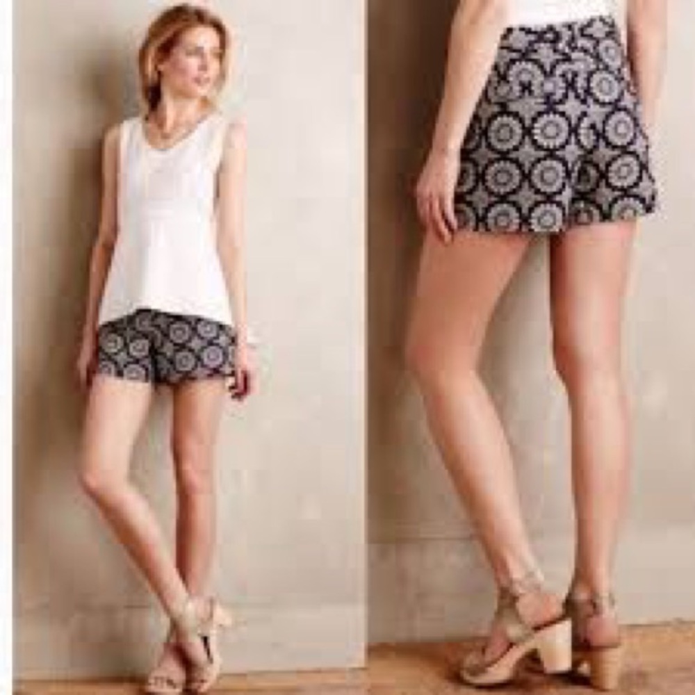 NWOT Anthropologie Navy and Cream Patterned Women's Shorts